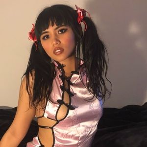 Meet your Posher, Joelle